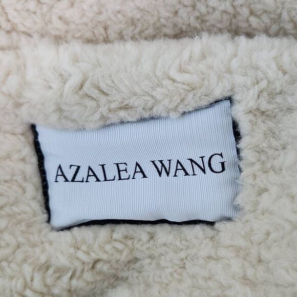 Azalea Wang Oversized Black Faux Leather Vest with Sherpa Lining NWOT One Size - Picture 9 of 12